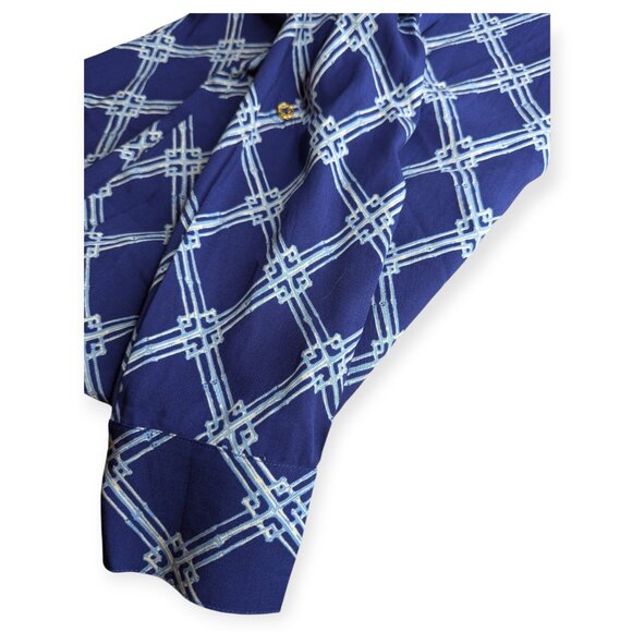 NWOT C. Wonder Printed Button Down Top Navy & White Patterned Size 12 - Picture 15 of 16